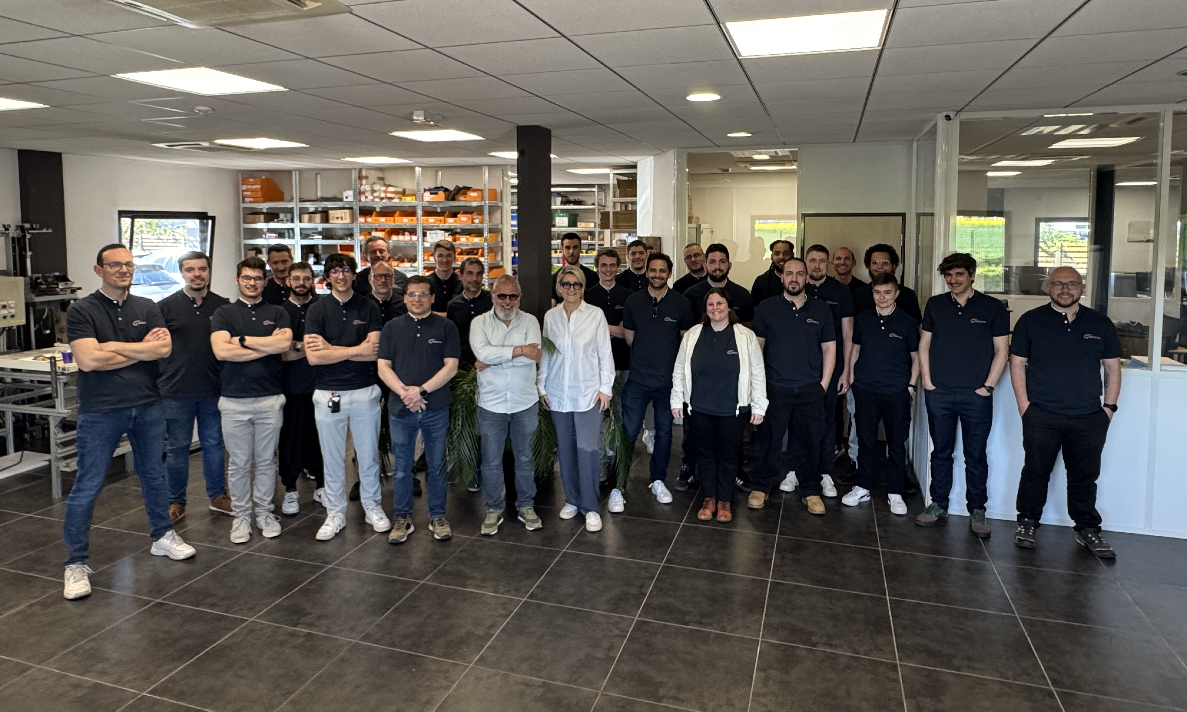 IMG_5216 (2) Equipe de technicien automatisation vue de haut